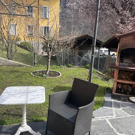 A Jump Into Sigirino Apartment *